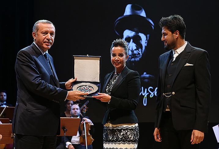 Erdoğan "Usta'ya Saygı" gala konserini izledi