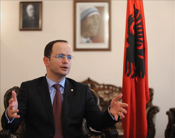 Albania rejects “political smearing” by Serbian leaders