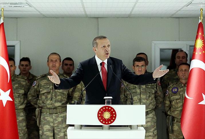 Erdogan visits Turkish troops in Afghanistan