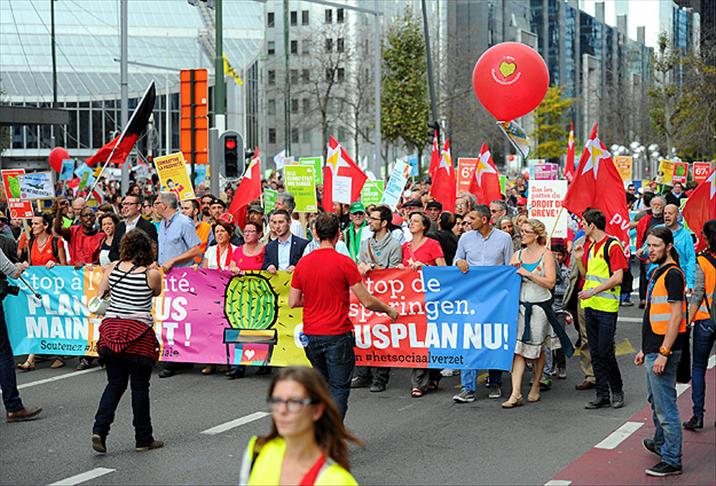 Belçika'da hükümet protesto edildi