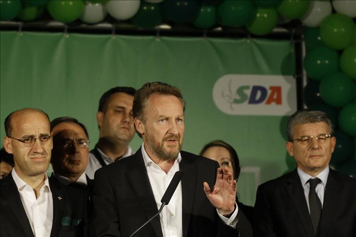 Bosnia and Herzegovina begins to form new government