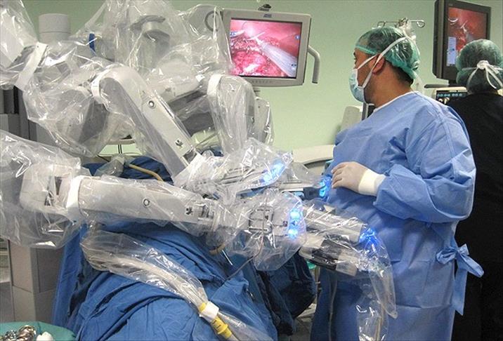 Türkiye robotik cerrahide eğitim merkezi olma yolunda