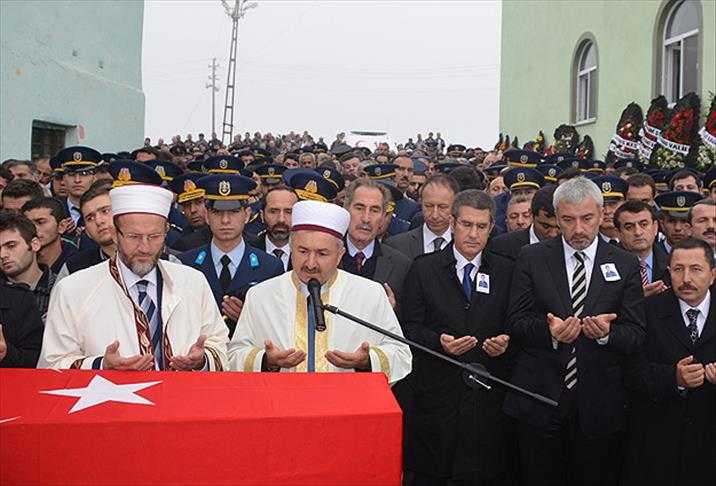 Şehit Astsubay Aydoğdu toprağa verildi