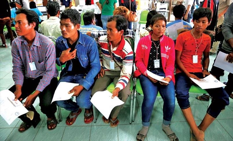 Thailand registers 1.6 million illegal migrant workers