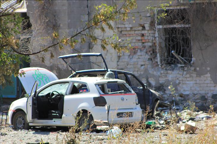 Car bomb kills two soldiers in Ukraine