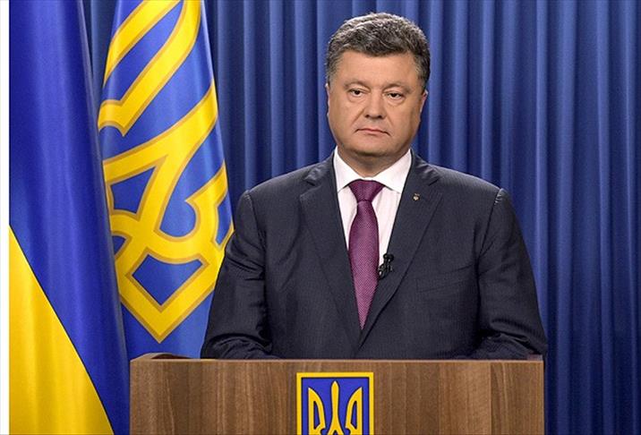 Порошенко считает выборы в ДНР и ЛНР угрозой мирному процессу