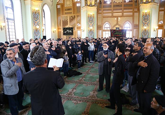 В Азербайджане отмечают Ашуру