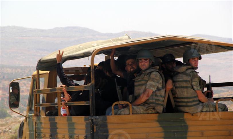 Huit mille opposants syriens reçoivent une formation militaire en Arabie Saoudite et en Turquie