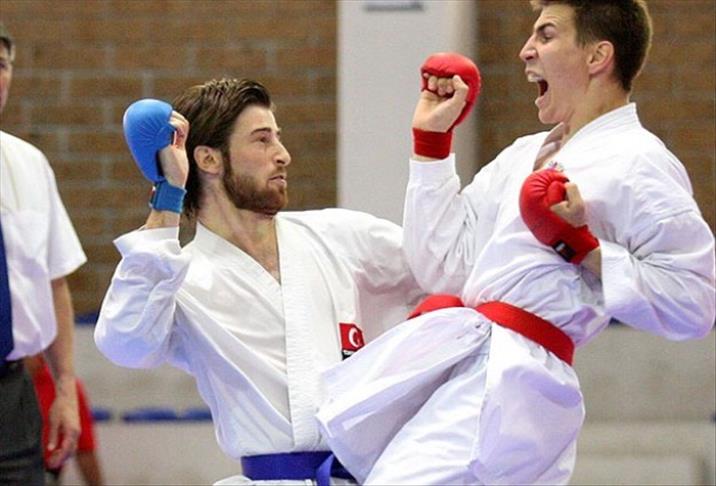 Turkish karateka claims world title