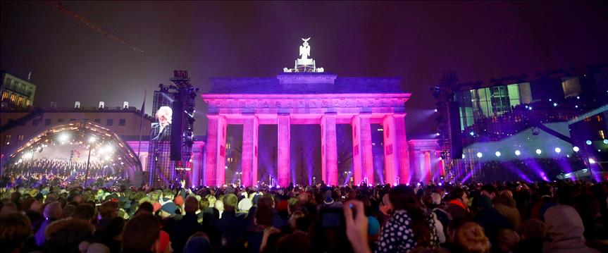 Germany celebrates fall of Berlin Wall