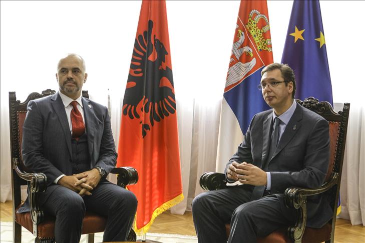 Kosovo spat mars Albanian PM's historic visit