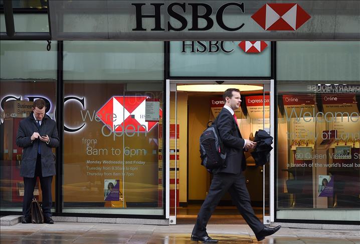 US, UK regulators fine 5 banks $3.18 billion over manipulating rates