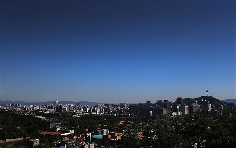 Skies clear for South Korean college entrance exams