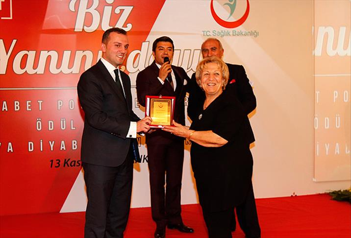AA muhabiri Yeşim Sert Karaaslan'a ödül