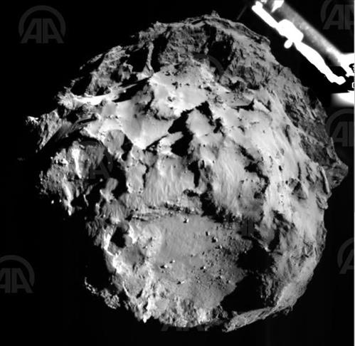 Le module Philae diffuse la première image de la comète 67P Churyumov-Gerasimenko