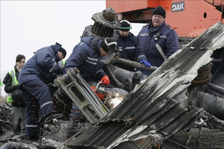 MH17 flight evidence removal begins in eastern Ukraine
