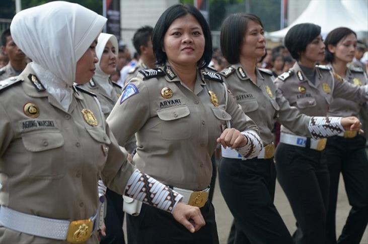 Indonesian police slammed for 'virginity tests'