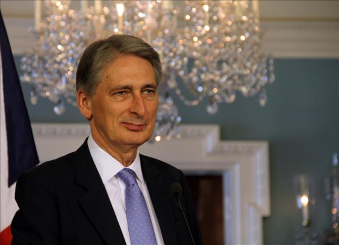 UK to send 10 armored vehicles to Ukraine