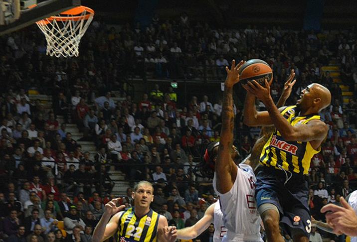 Fenerbahçe Ülker 4. galibiyetini aldı