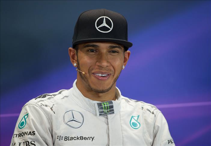 Lewis Hamilton claims victory in F1 world championship