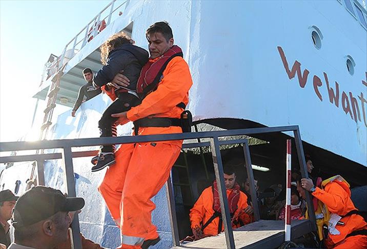 Hundreds of stranded migrants rescued off Cyprus coast