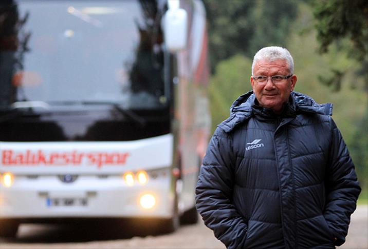 İsmail Ertekin istifa etti