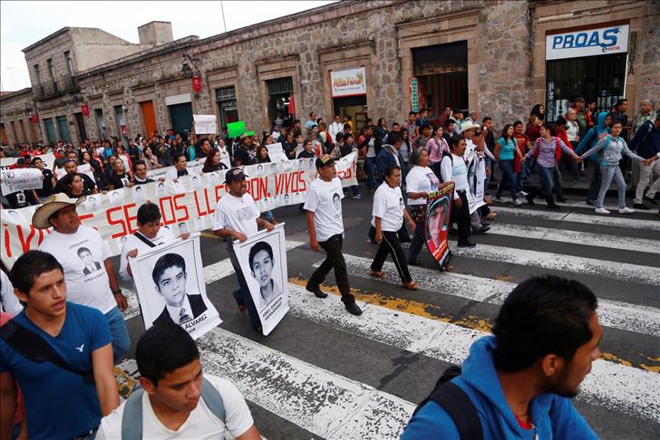 Search for missing students in Mexico expands to 300 people