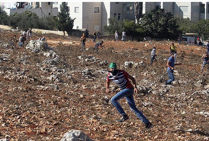 Izrael osobe koje bacaju kamenice na njihove vojnike nazvao "teroristima"
