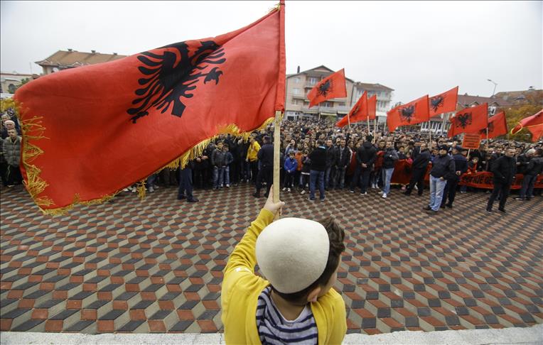 28 Nëntori Dita E Flamurit Shpresës Dhe Krenarisë Së çdo Shqiptari