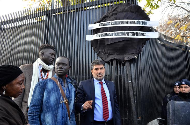 Protests in Ankara over Ferguson shooting
