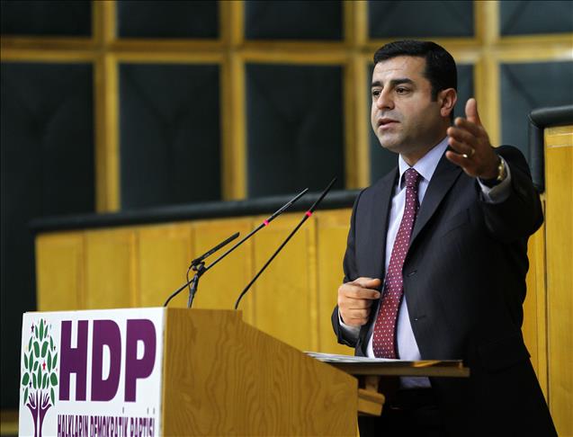 Gelin kaldıralım bu barajı