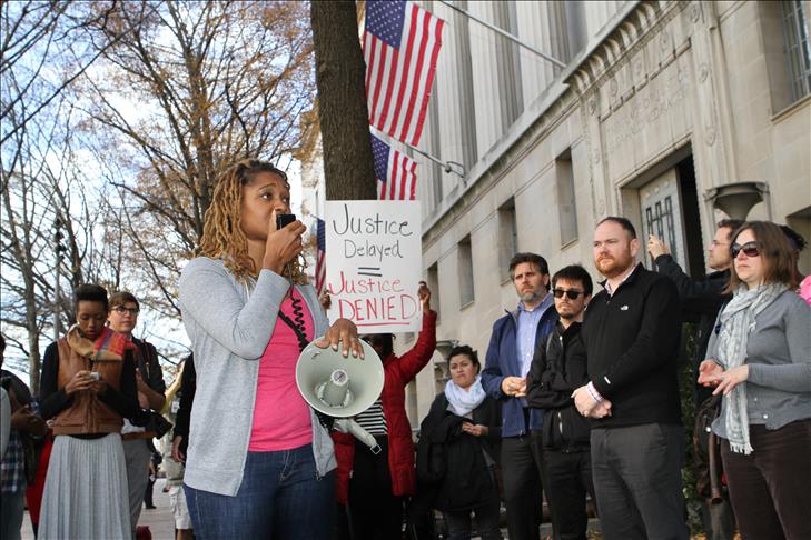 Ferguson grand jury’s decision protested at Justice Dept.