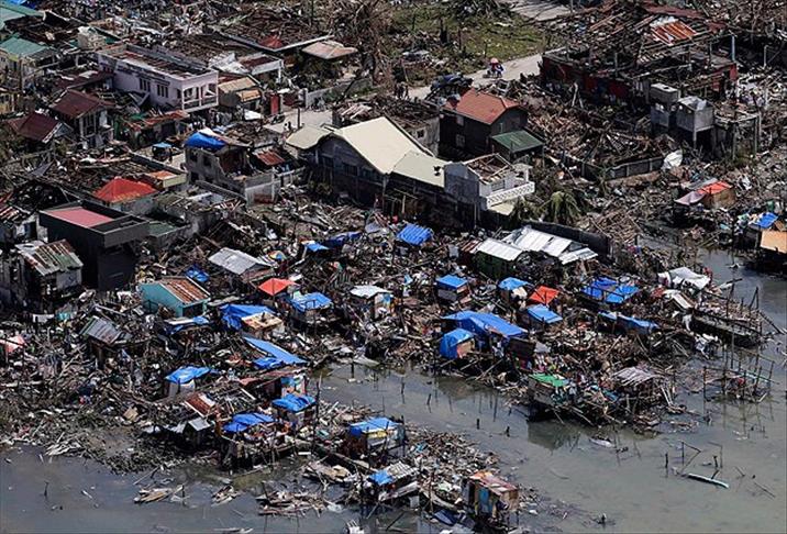 Filipinler'de Hagupit tayfunu 21 can aldı