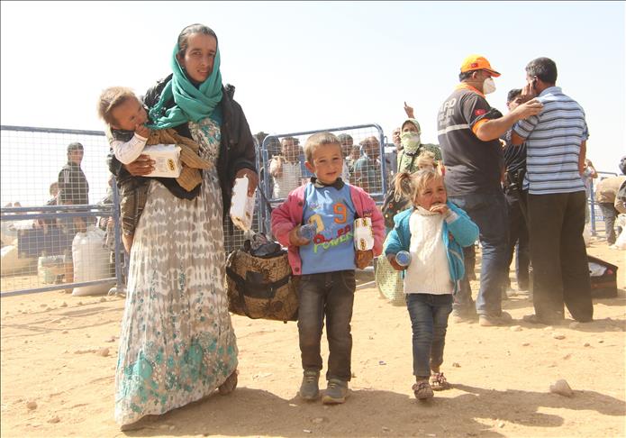 UN resumes food assistance to Syrians