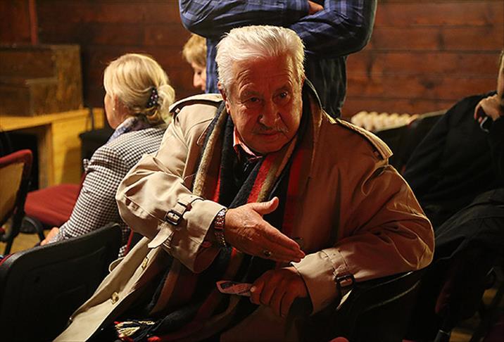 31 yıl önce çektiği filmi ilk kez izledi