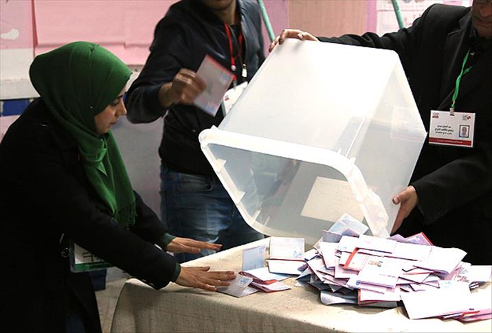 Tunus seçimlerinde oy verme işlemi tamamlandı