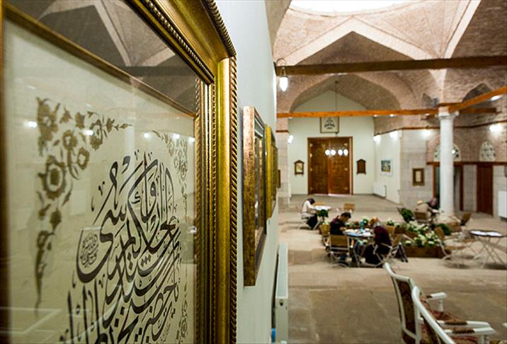 Selçuklu Medresesi'nde "Osmanlıca" öğreniyorlar