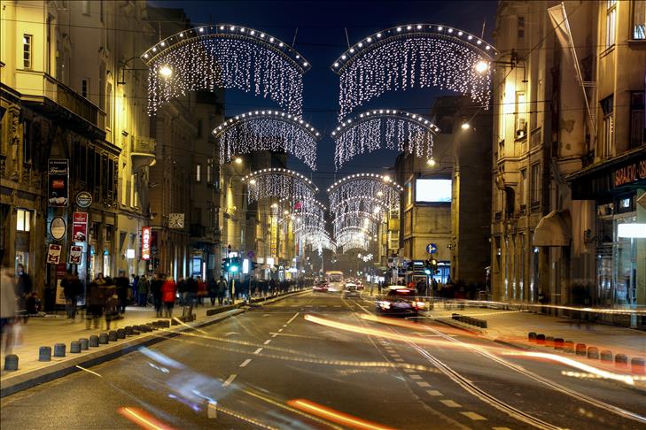 Si do të festojnë ballkanasit ardhjen e 2015