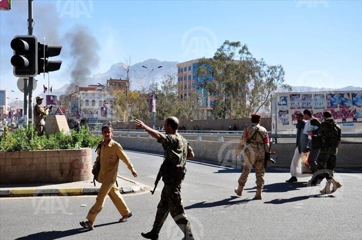 Yémen: Les houthis et al-Qaïda mènent "une guerre de génocide" contre la population civile