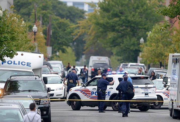 US police officer killed, suspect commits suicide
