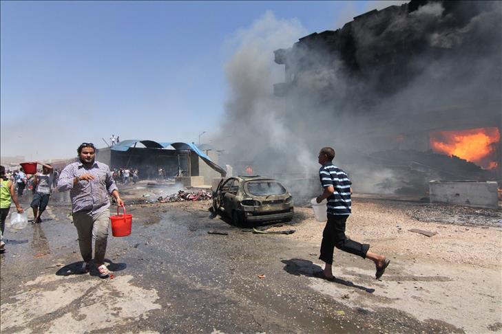 Blast rocks Libya parliament HQ, casualties reported