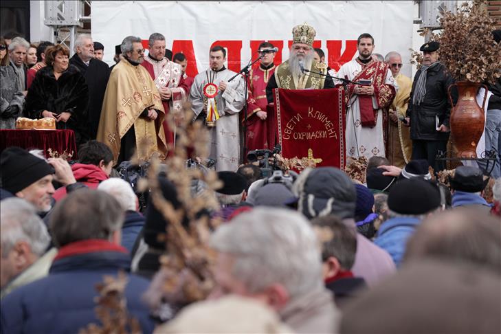 Orthodox Christians prepare for Christmas in Balkans