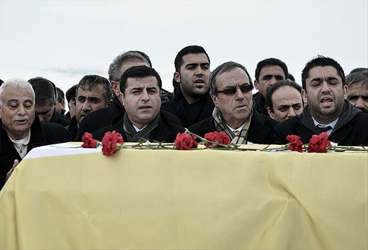 Murat Bozlak toprağa verildi