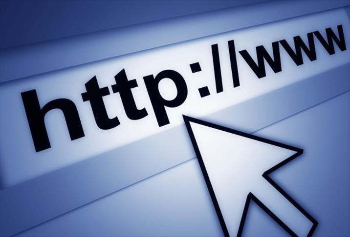 Türkmenistan’da internetten hakarete yasak geldi