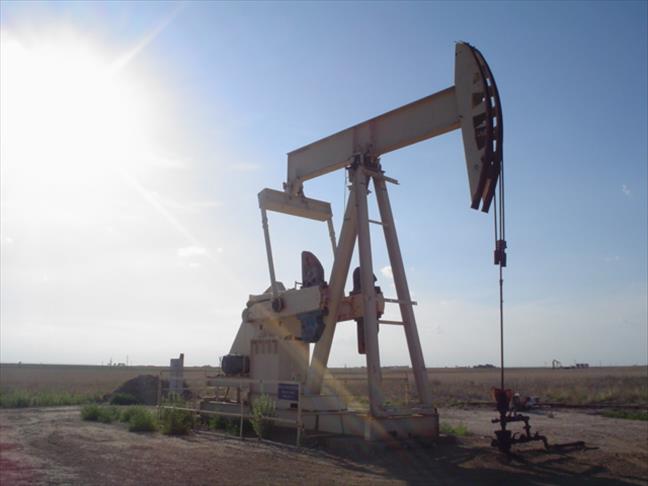 In Peru, oil price slump cuts both ways