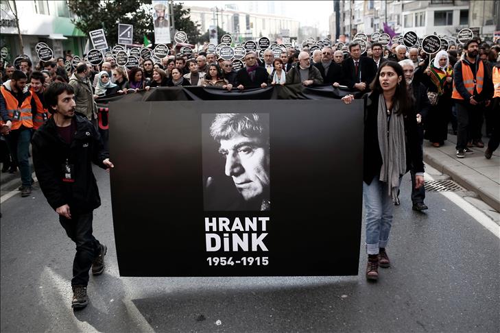 Les stambouliotes commémorent le 8e anniversaire de la mort de Hrant Dink