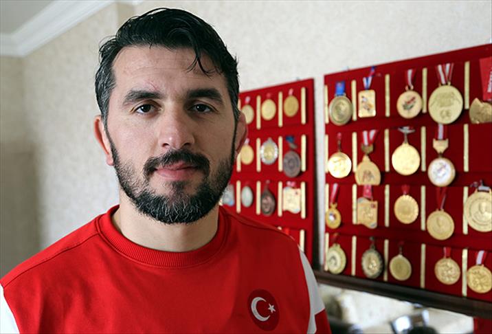 Selçuk Çebi olimpiyatlara katılmak istiyor