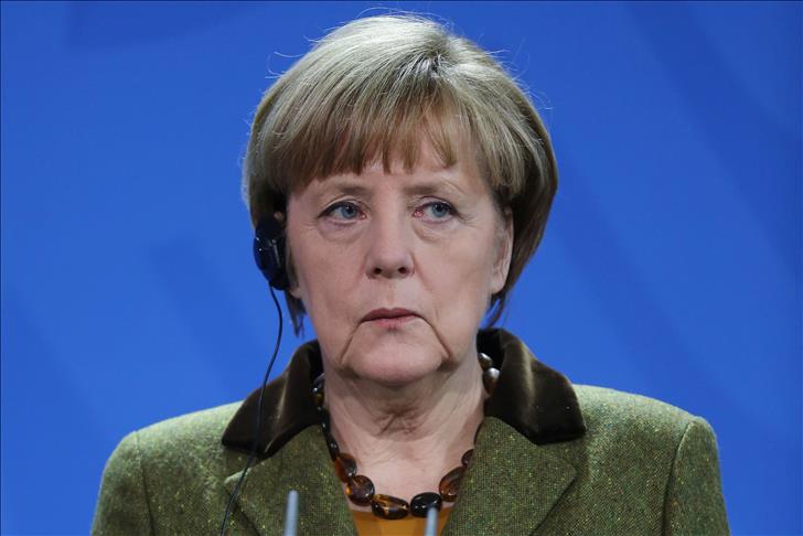 Merkel eyes expanded trade with Russia, peace in Ukraine