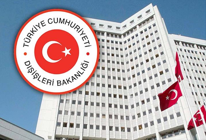 Turkey condemns raid on Crimean television station