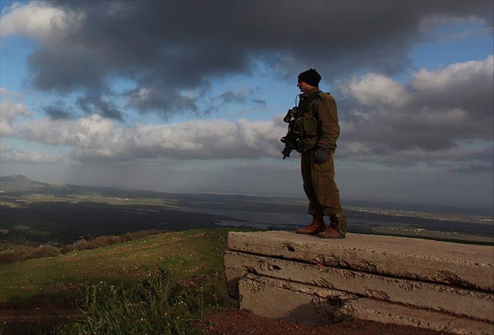 İsrail Golan'da Esed güçlerini vurdu